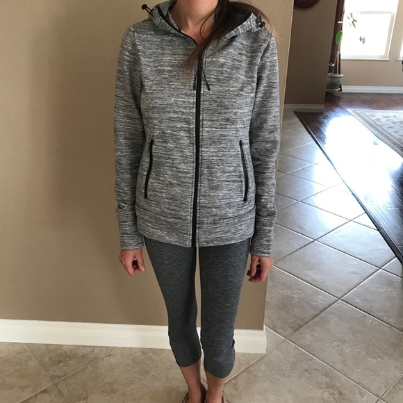 Gapfit hooded jacket - Picture 4 of 4